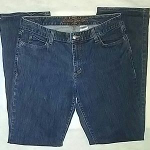 Eddie Bauer Curvy Straight Leg Jeans